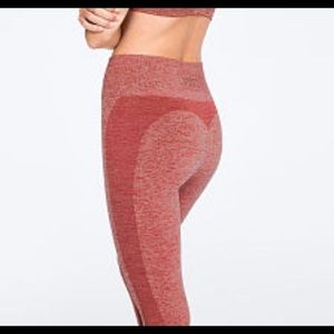 VICTORIA'S SECRET PINK SEAMLESS WORKOUT TIGHTS